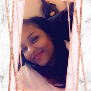 Meet your Posher, Nichole